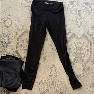 VS PINK ultimate yoga leggings small